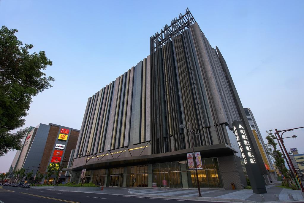 Grand Royal Hotel Тоуфень Екстер'єр фото